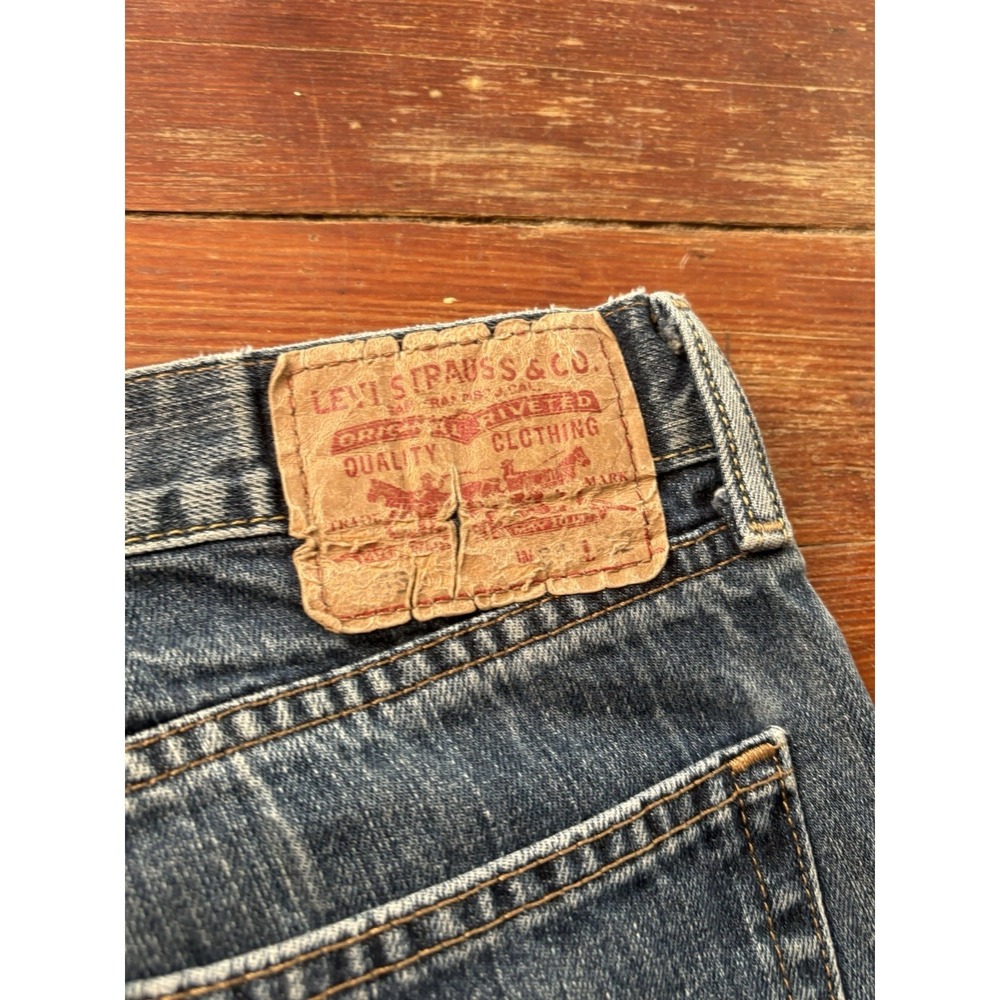 VTG Levis 559 Y2K Jeans Mens 34x32 Faded Black Baggy Relaxed Distressed Denim - Picture 7 of 7